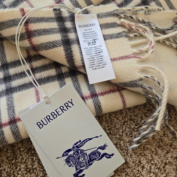 Scarves_&_Wraps